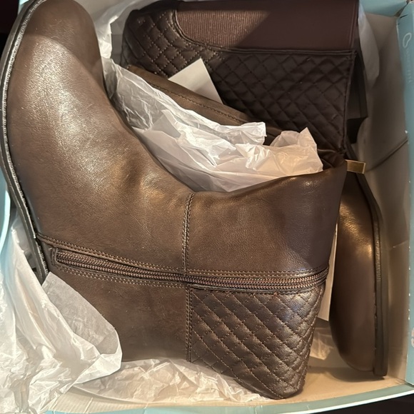 Life stride wide calf brown quilted boots NIB 7.5 - Picture 9 of 10